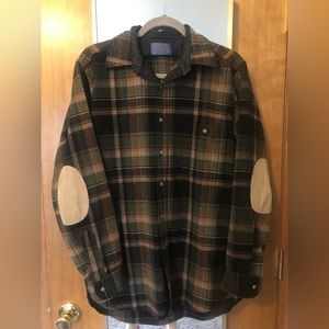 Men’s Pendleton Wool Button Down Suede Elbow Patches